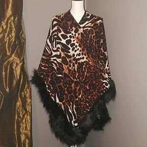Donna Salyer's Fabulous Fur wrap!! EUC